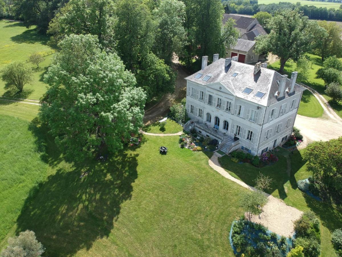 B&B Chateau De Preuil Vallenay Exteriér fotografie